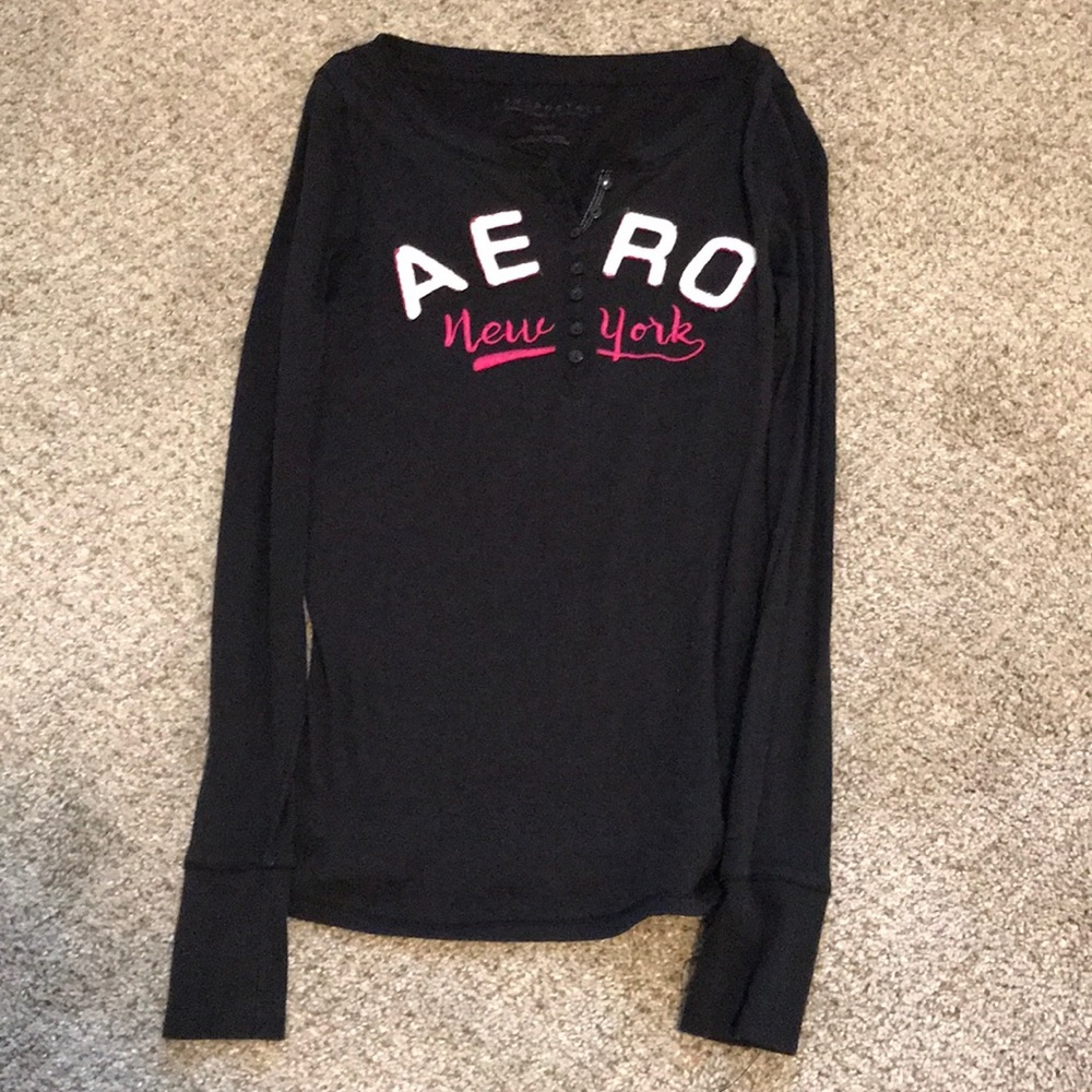 Aero Long Sleeved V-Neck Shirt